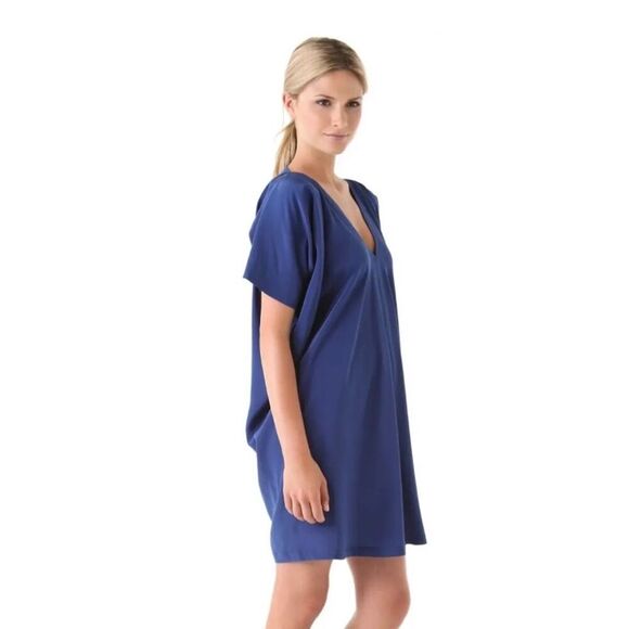 Vince 100% Silk V-Neck Mini Dress S Blue Short Sleeve Minimalist Quiet Luxury - Picture 3 of 6